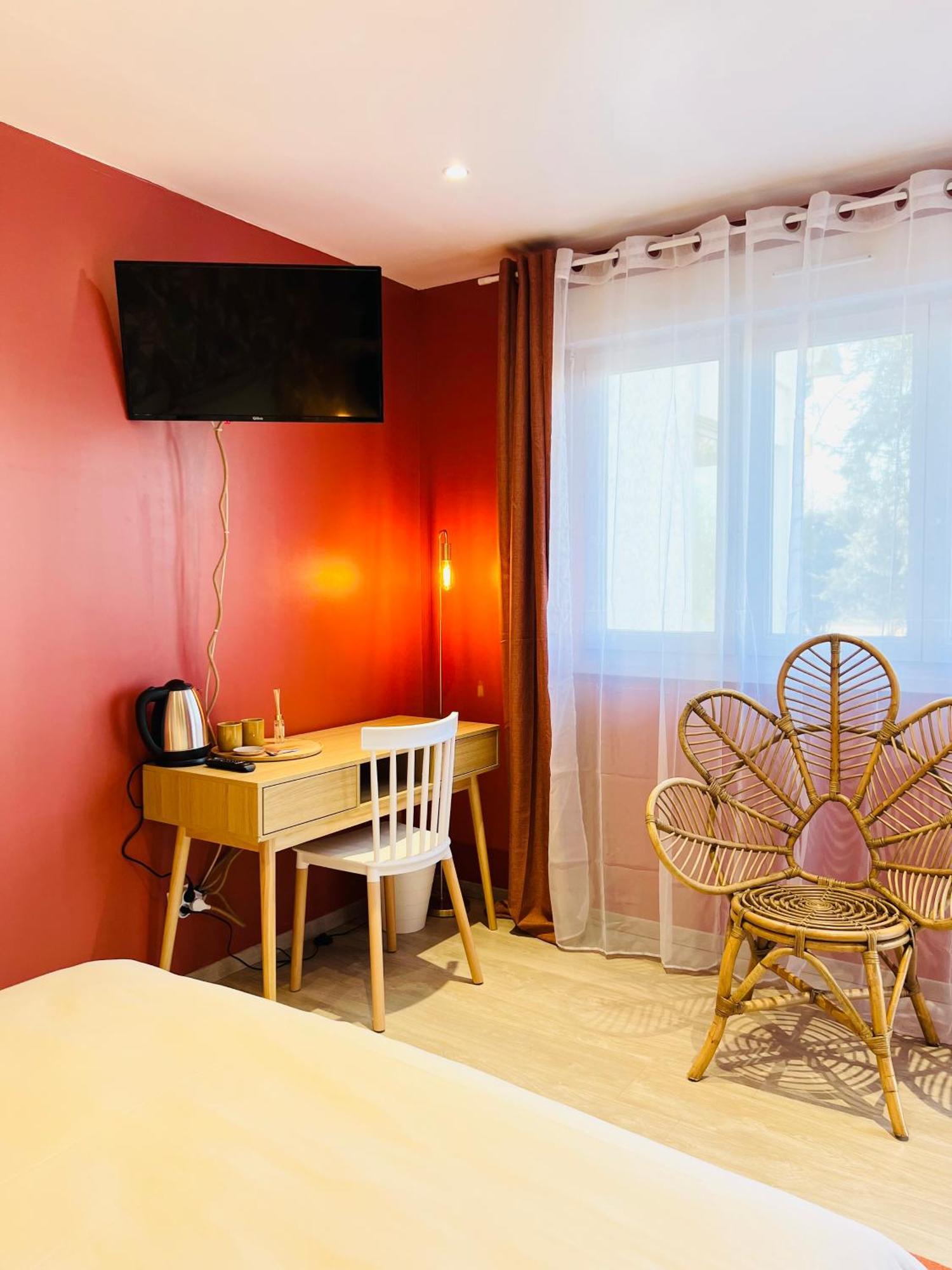Motel Les Broussailles Mesves-sur-Loire Eksteriør bilde