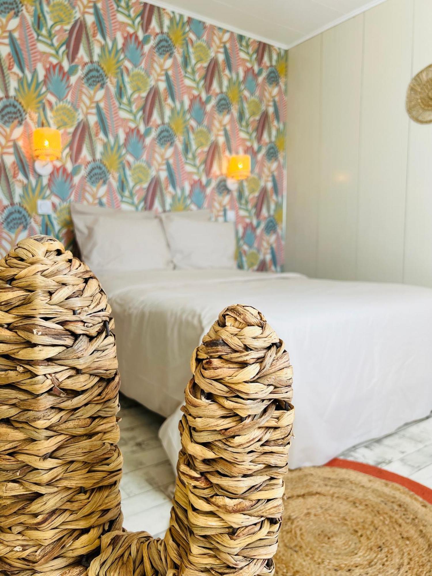 Motel Les Broussailles Mesves-sur-Loire Eksteriør bilde